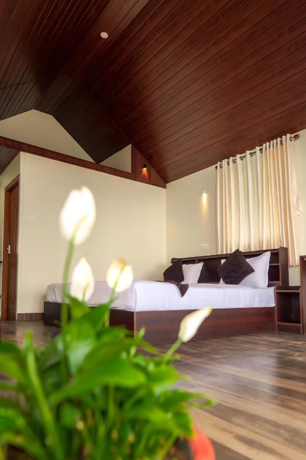 Forest County Hotel Munnar Kültér fotó