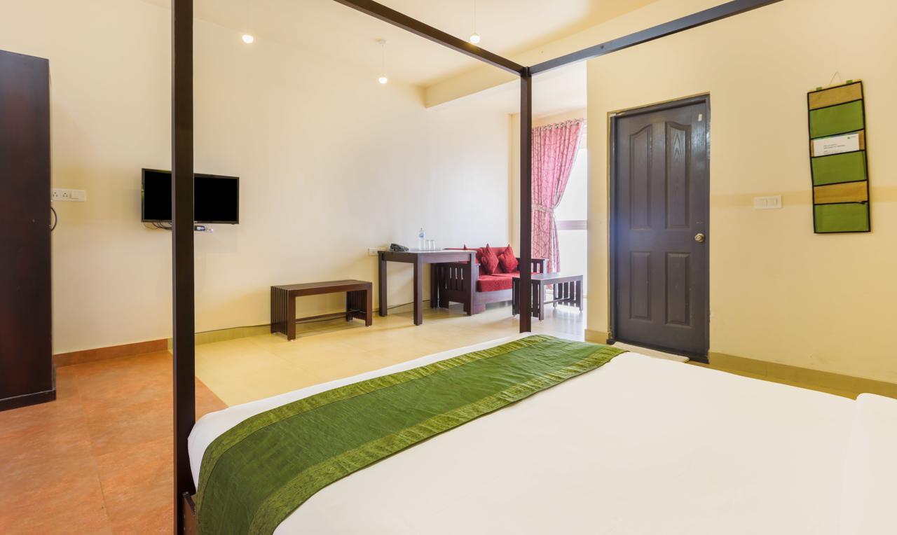 Forest County Hotel Munnar Kültér fotó