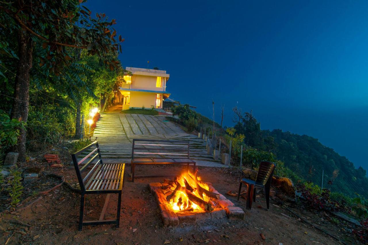 Forest County Hotel Munnar Kültér fotó